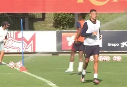 开元体育-包含从今晚辽宁本钢备战意大利杯到赛前阿贾克斯调整名单以备中超，纽约尼克斯围绕英超外线爆发的词条